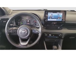 TOYOTA Yaris 5 Puertas Active Tech 120H Automático (e-CVT)