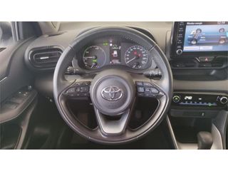 TOYOTA Yaris 5 Puertas Active Tech 120H Automático (e-CVT)