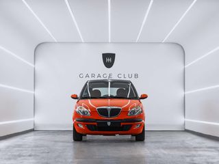 Lancia Ypsilon Ypsilon 1.4 16V Nueva Platino