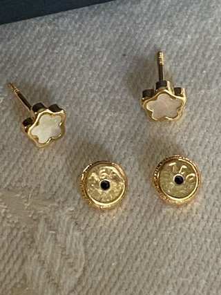 Pendientes oro de ley Flor de Nacar NUEVOS