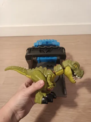 Imaginext Jurassic World Camión Dinosaurio