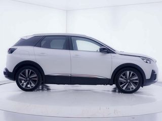 Peugeot 3008 Hybrid 300 e-EAT8 GT Pack