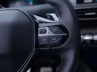 Peugeot 3008 Hybrid 300 e-EAT8 GT Pack