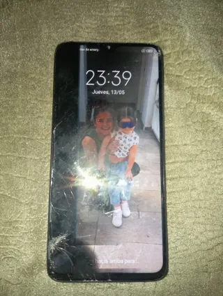 Xiaomi Redmi Note 8 Pro blu con cover posteriore danneggiata