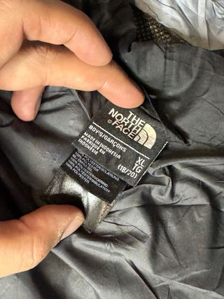 Chaqueta The North Face Negra y Gris