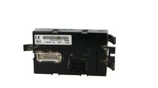1850212 p8200156015-d módulo renault trafic caja
