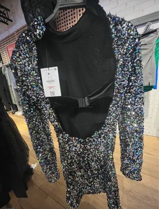 Vestido fiesta lentejuelas plateadas