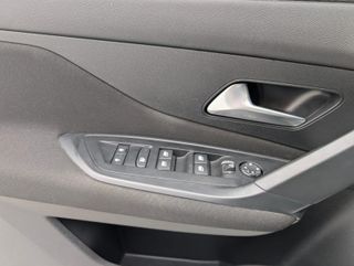 PEUGEOT 308 5P Active Pack BlueHDi 130 S&S EAT8