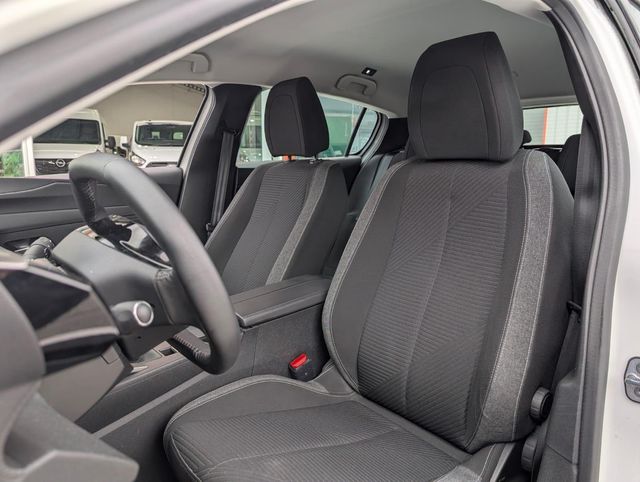 PEUGEOT 308 5P Active Pack BlueHDi 130 S&S EAT8