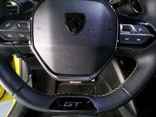 PEUGEOT e-208 GT Eléctrico 156 (115 Kw)