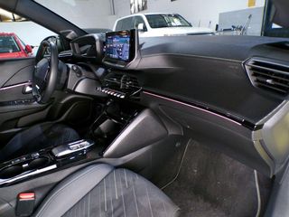 PEUGEOT e-208 GT Eléctrico 156 (115 Kw)