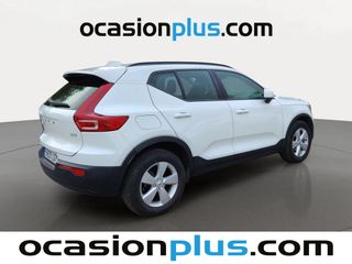 Volvo XC40 D3 110 kW (150 CV)