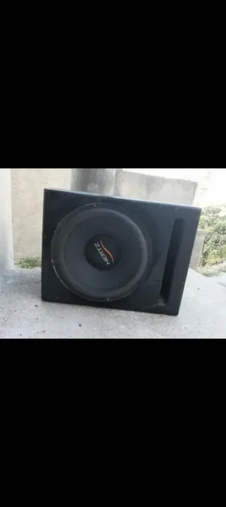Subwoofer Hertz 38 cm