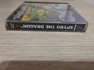 Spyro the Dragon PS1 PSX PSONE PLAYSTATION