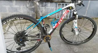 Bici Cube C68 Carbonio