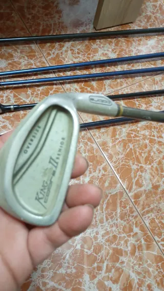 Set bolsa de golf SKYMAX +12 palos+9 bolas+20 tees