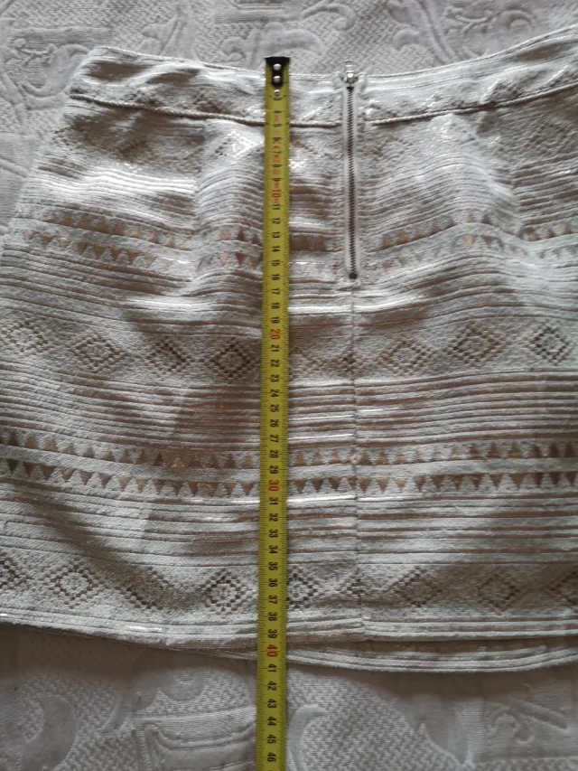 Falda oro y marfil talla M