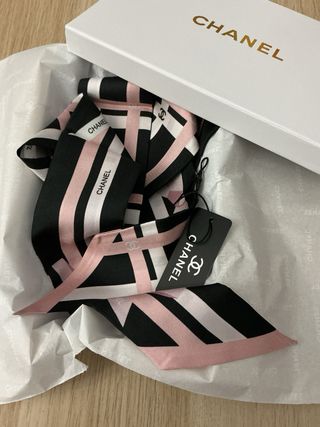 Foulard in seta Chanel