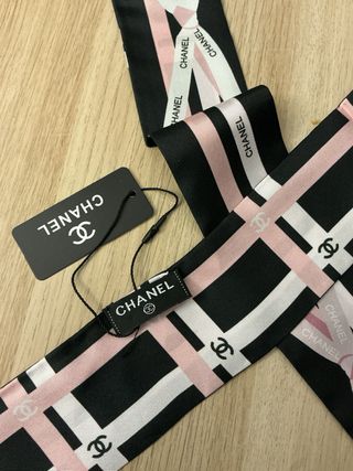 Foulard in seta Chanel