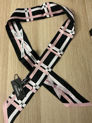 Foulard in seta Chanel
