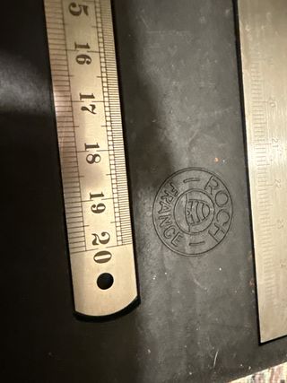 Calibrador de precisión francés