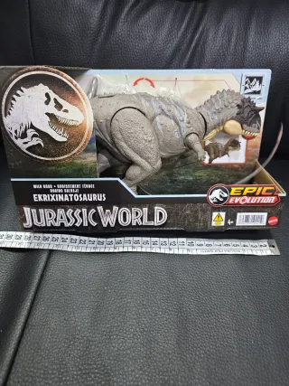Jurassic World Ekrixinatosaurus Wild Roar
