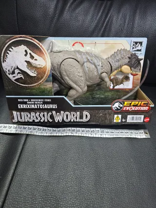 Jurassic World Ekrixinatosaurus Wild Roar