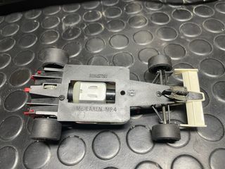 Scalextric McLaren MP4 F1