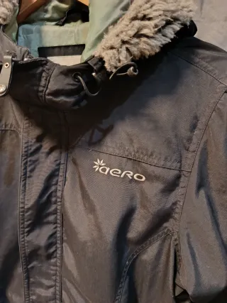 Chaqueta invierno Aeropostale negra