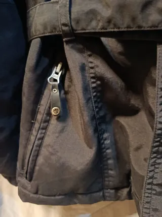 Chaqueta invierno Aeropostale negra