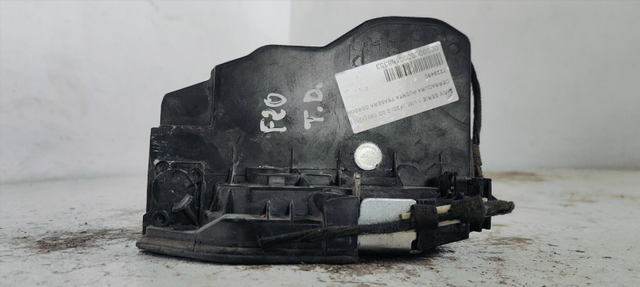 CERRADURA PUERTA TRASERA DERECHA BMW SERIE 1 LIM.