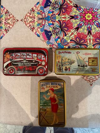 Lote 3 latas vintage: galletas y cigarrillos