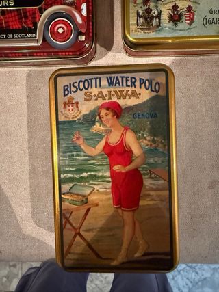 Lote 3 latas vintage: galletas y cigarrillos