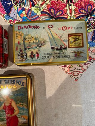 Lote 3 latas vintage: galletas y cigarrillos