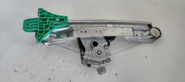 ELEVALUNAS TRASERO IZQUIERDO OPEL ASTRA J LIM. Se