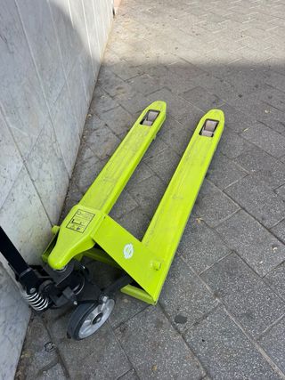 Traspaleta manual Lifter