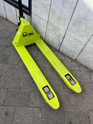 Traspaleta manual Lifter