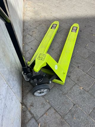 Traspaleta manual Lifter