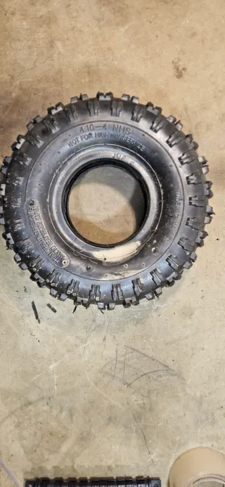 Rueda Mini Quad Nueva