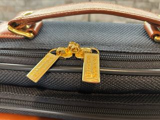 Maletín Ordenador Salvador Bachiller azul/ cuero