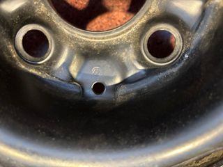 Llanta Volkswagen Polo 13