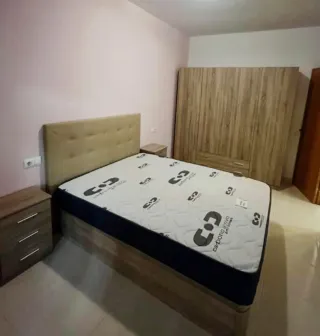 Somieres, basé tpz,Canapés, colchones, cabezales