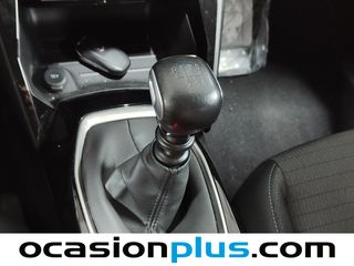 Peugeot 2008 PureTech 130 S&S Allure 96 kW (130 CV)