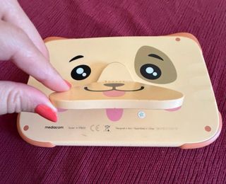 Tablet Mediacom con custodia, funzionante