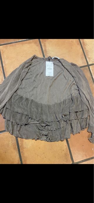 Jersey Zara volantes beige talla M