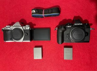 Olympus E-M5 Mark II + E-M1 (Da Riparare)