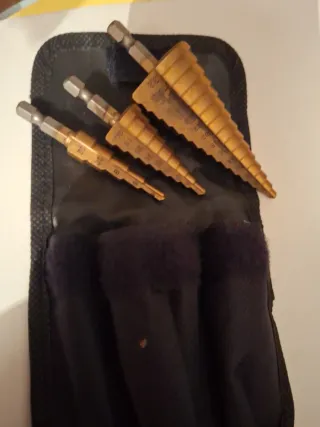 3 Brocas Escalonadas Cónicas