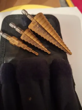 3 Brocas Escalonadas Cónicas