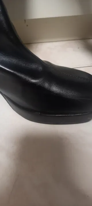 Botas altas negras tacón 7.5,  2 cuña, cómodas