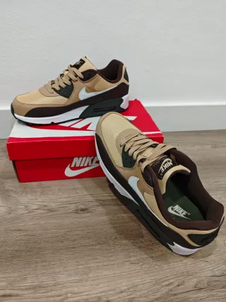 Nike Air Max 90 PRM Beige/Marrón